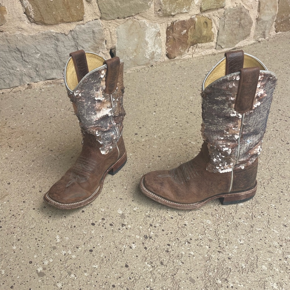 Girls size 12 Macie Bean Boots